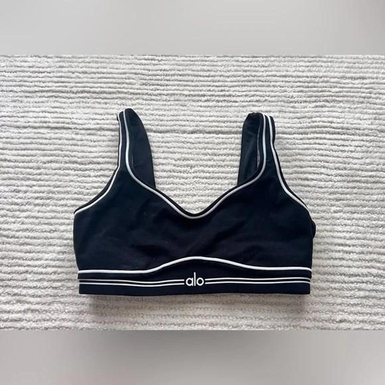 #2 Ensemble Alo Airlift “Suit Up” – Brassière & Legging Contour Graphique