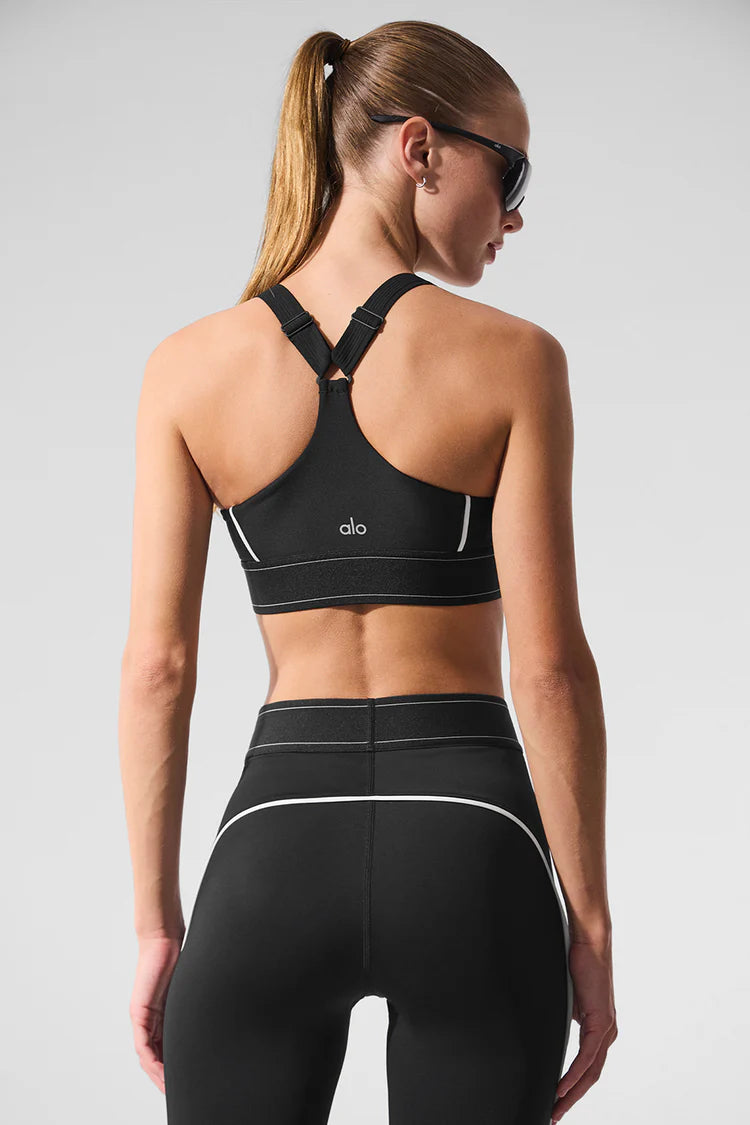 #2 Ensemble Alo Airlift “Suit Up” – Brassière & Legging Contour Graphique